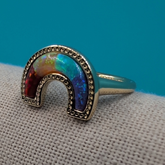 Kendra Scott Red and Blue Rainbow Pride Ring - Picture 1 of 8